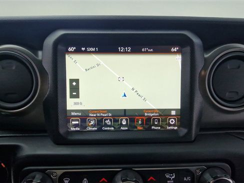 Used 2023 Jeep Wrangler Sport image 17