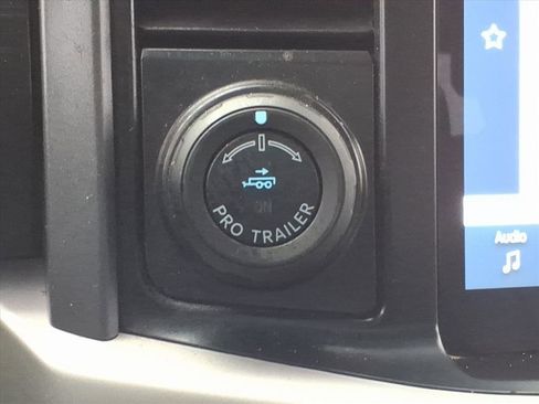 Used 2022 Ford F150 XLT w/ Equipment Group 302A High image 18