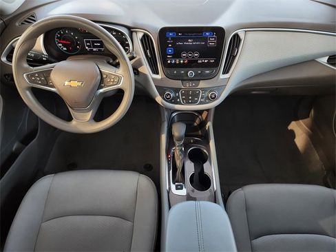 Certified 2024 Chevrolet Malibu LT image 25