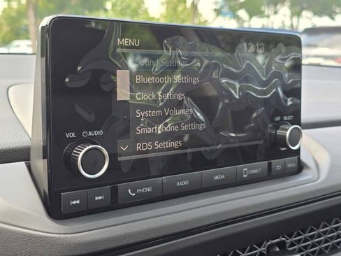 New 2025 Honda Accord SE image 28