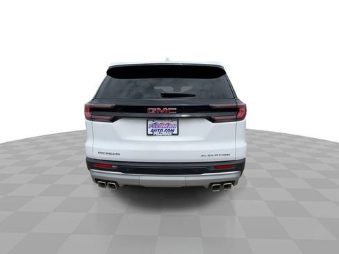 Used 2026 GMC Acadia Elevation w/ Elevation Premium Package FWD image 9