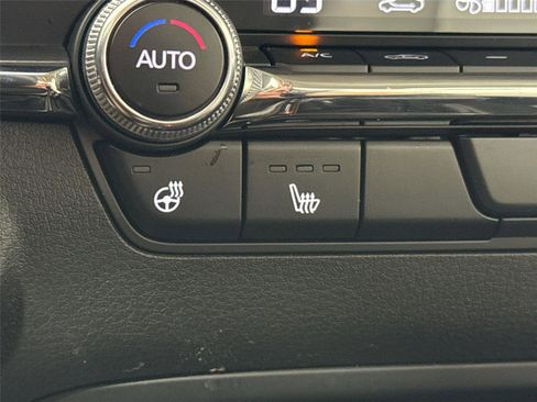 Certified 2024 MAZDA MAZDA3 2.5 Turbo Sedan w/Premium Plus image 8