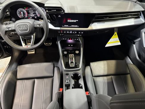 Used 2023 Audi Q7 3.0T Premium AWD/4WD image 24