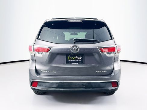 Used 2015 Toyota Highlander XLE image 7