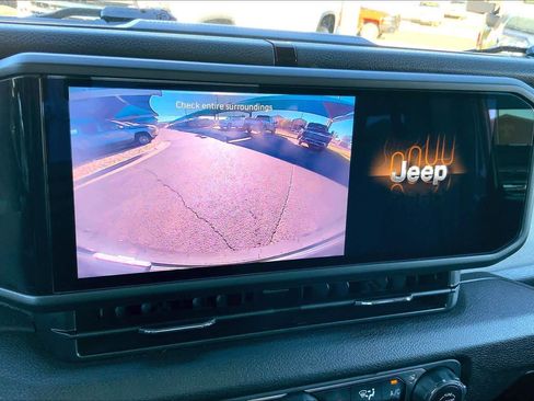 Used 2024 Jeep Wrangler Sport image 52