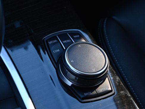 Used 2017 BMW X3 sDrive28i image 19