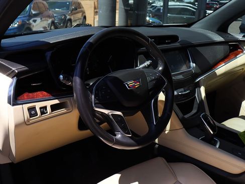 Used 2019 Cadillac XT5 Luxury FWD image 41