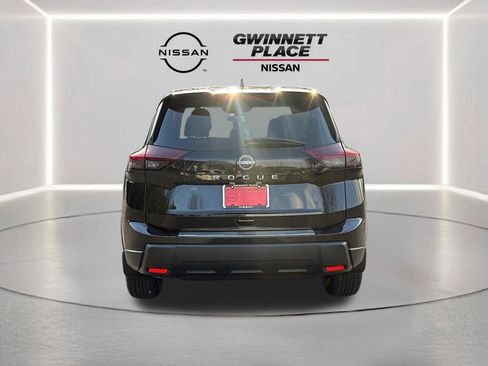New 2026 Nissan Rogue SV image 6