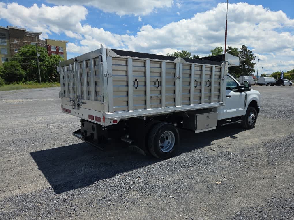 New 2025 Ford F350 XL w/ XL Chrome Package AWD/4WD image 10