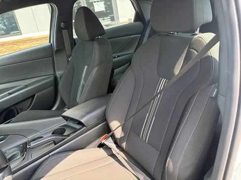 Used 2026 Hyundai Elantra Sport FWD image 3