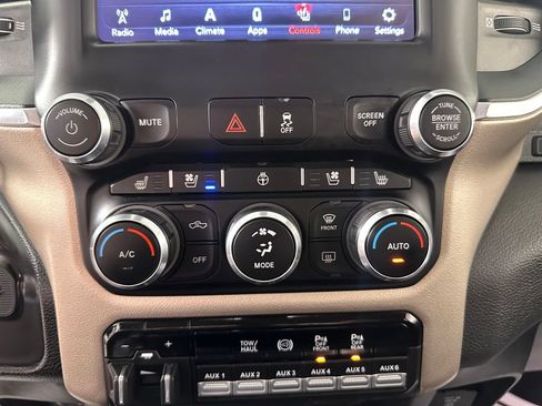 Used 2020 RAM 2500 Laramie AWD/4WD image 34