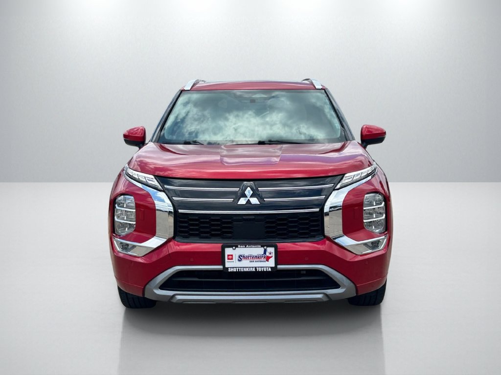 Used 2025 Mitsubishi Outlander SEL AWD/4WD image 2