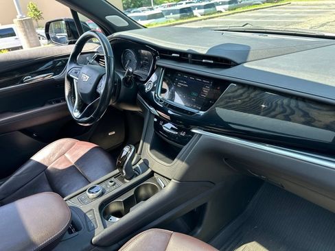 Used 2021 Cadillac XT6 Premium Luxury AWD/4WD image 26