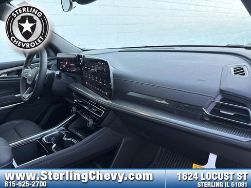 New 2026 Chevrolet Traverse LT w/ LPO, Floor Liner Package image 11