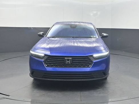 Used 2025 Honda Accord Sport image 30