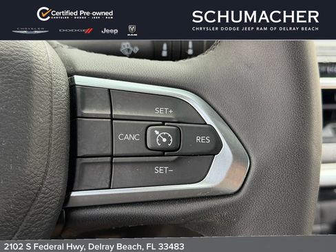 Used 2024 Jeep Compass Latitude AWD/4WD image 25