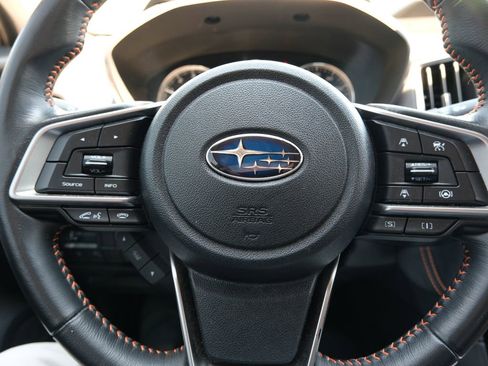 Used 2021 Subaru Crosstrek 2.5i Limited w/ Moonroof Package 2 AWD/4WD image 16