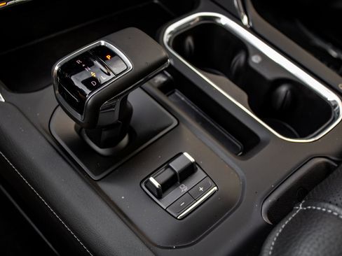 Used 2026 GMC Sierra 1500 Denali image 32