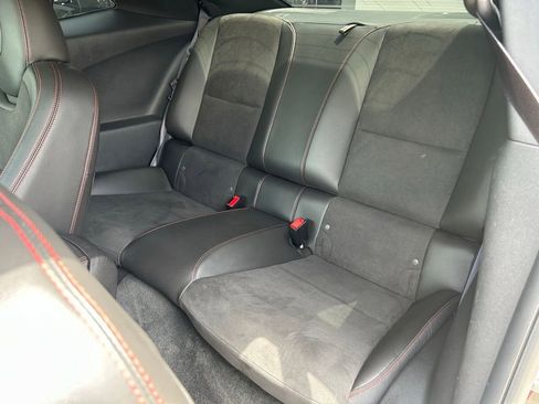 Used 2015 Chevrolet Camaro ZL1 RWD image 19