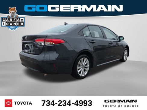 Used 2024 Toyota Corolla LE w/ LE Convenience Package image 8