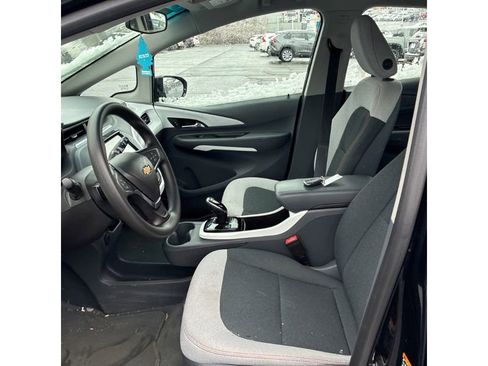 Used 2018 Chevrolet Bolt LT image 5