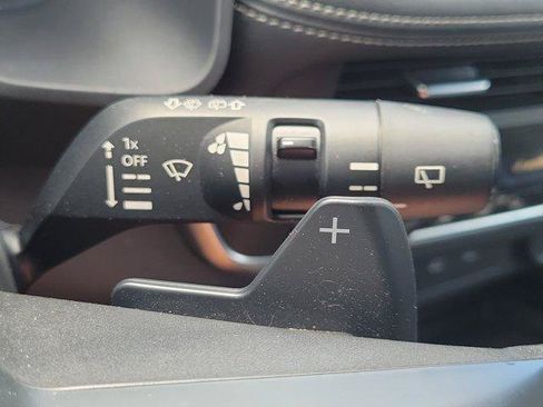 Used 2024 Nissan Rogue SV AWD/4WD image 26