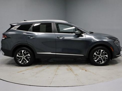 Used 2025 Kia Sportage EX AWD/4WD image 6