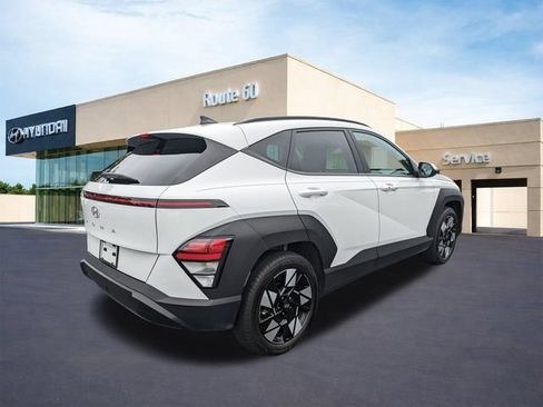 Certified 2024 Hyundai Kona SEL FWD image 4