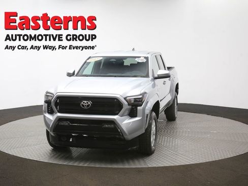 Used 2024 Toyota Tacoma SR5 RWD image 52