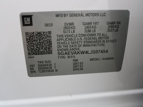 Used 2020 Buick Enclave Essence w/ Sound and Sites Package image 46