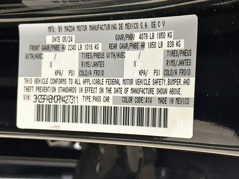 Used 2024 MAZDA MAZDA3 s FWD image 12