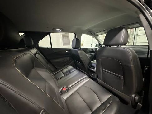 Used 2020 Chevrolet Equinox Premier image 18