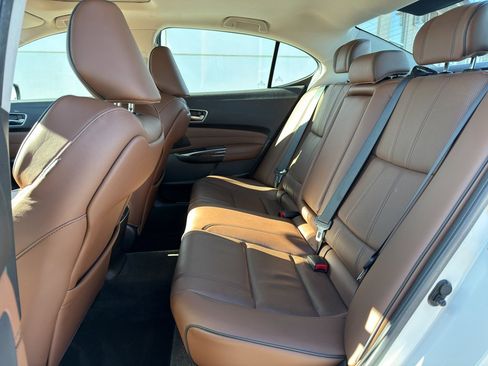 Certified 2018 Acura TLX w/Technology Pkg image 14