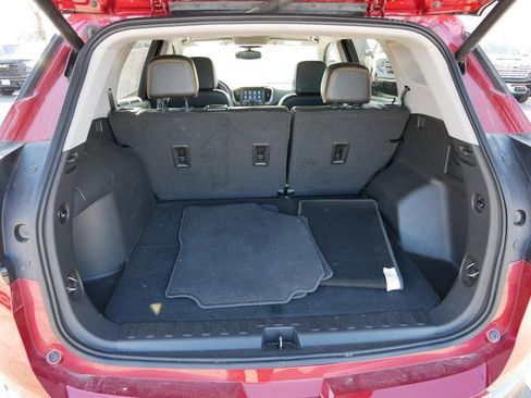 Used 2023 GMC Terrain AT4 AWD/4WD image 14
