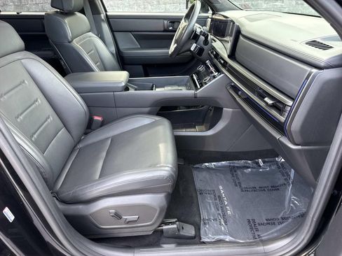 Used 2025 Hyundai Santa Fe Calligraphy FWD image 25