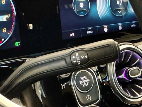 Certified 2022 Mercedes-Benz GLA 250 4MATIC w/ AMG Line image 16