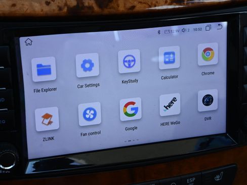 Used 2007 Mercedes-Benz E 63 AMG Sedan image 30