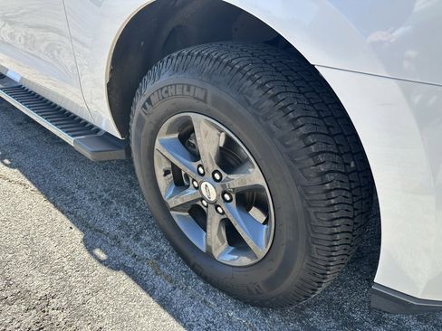 Used 2018 Ford Expedition Max XLT w/ Equipment Group 202A image 8