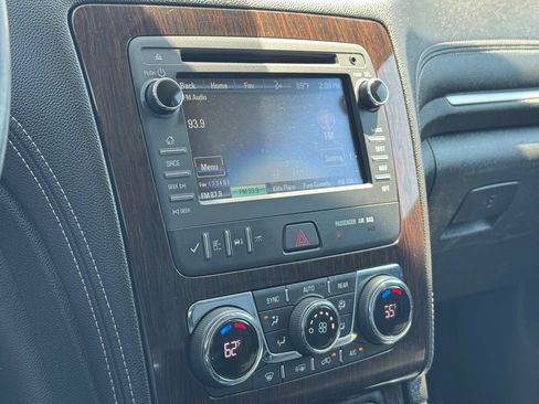 Used 2015 Chevrolet Traverse LT FWD image 15