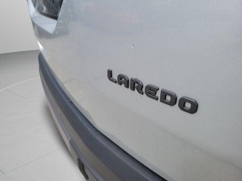 Certified 2026 Jeep Cherokee Laredo AWD/4WD image 30