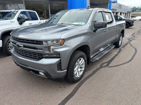 Used 2022 Chevrolet Silverado 1500 RST w/ Bed Protection Package AWD/4WD image 6