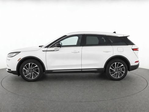 Used 2020 Lincoln Corsair FWD w/ Equipment Group 101A image 6