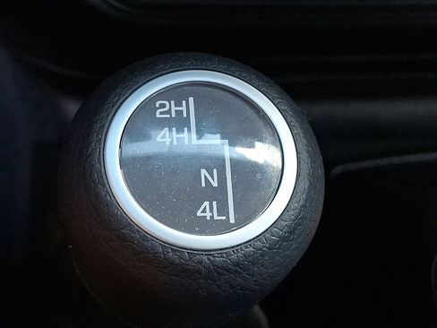 Used 2022 Jeep Wrangler Unlimited Sport AWD/4WD image 23