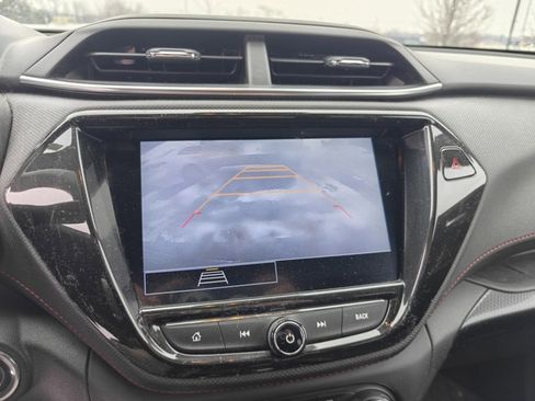 Used 2023 Chevrolet TrailBlazer RS w/ Convenience Package image 9