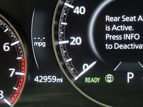 Used 2024 MAZDA CX-90 3.3 Turbo w/ Preferred Plus AWD/4WD image 19