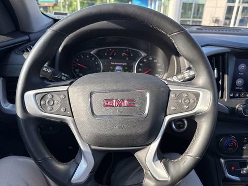 Used 2024 GMC Terrain SLT FWD image 15