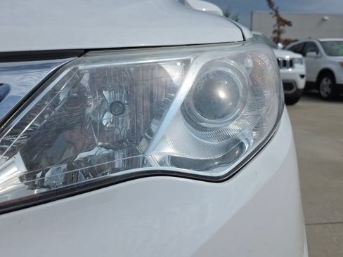 Used 2014 Toyota Camry LE FWD image 9