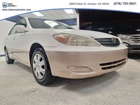 Used 2003 Toyota Camry LE FWD image 3