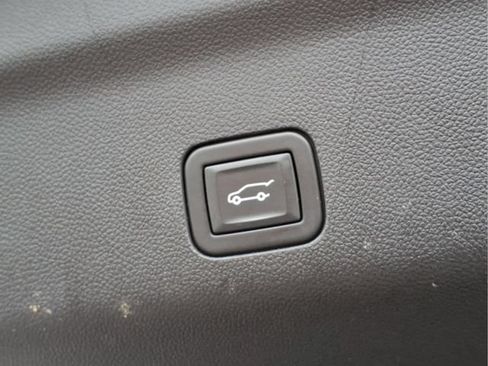 Used 2023 GMC Yukon Denali w/ Max Trailering Package AWD/4WD image 26