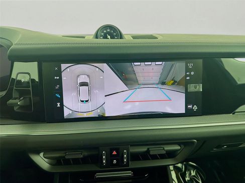 New 2025 Porsche Cayenne image 16
